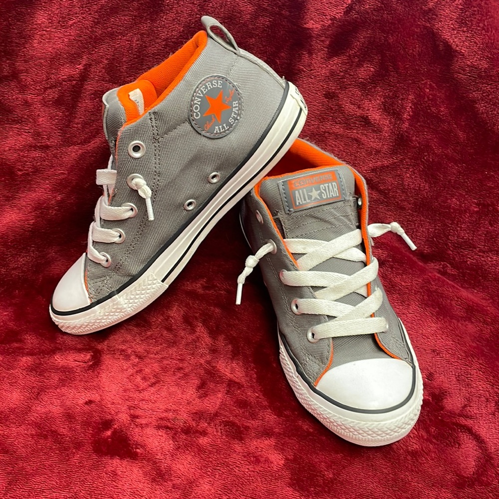 Converse Athletic Lace Up Shoes Unisex Junior Size 3 Grey and Orange All Star